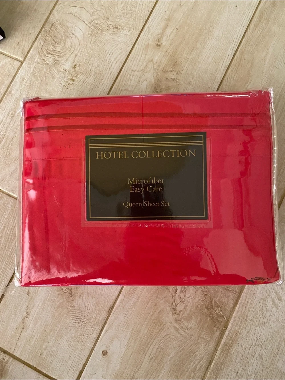 2/$30!! Hotel Collection Microfiber Queen Sheet Set - Red